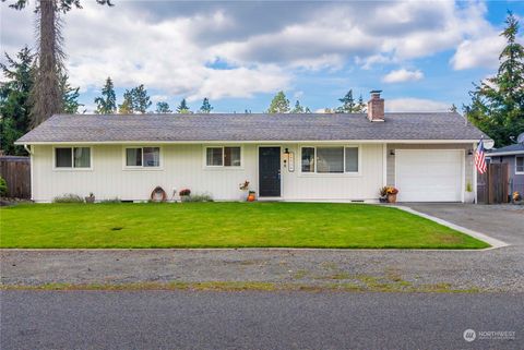 A home in Spanaway