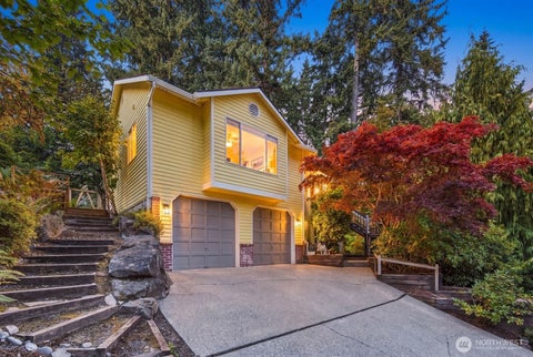 Photo of 6922 N Meadowdale Road, Edmonds, WA 98026 (MLS # 2547877)