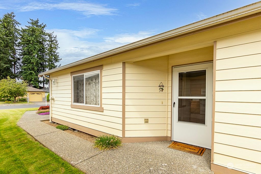 Photo of 9231 45th Drive NE, Marysville, WA 98270 (MLS # 2130202)