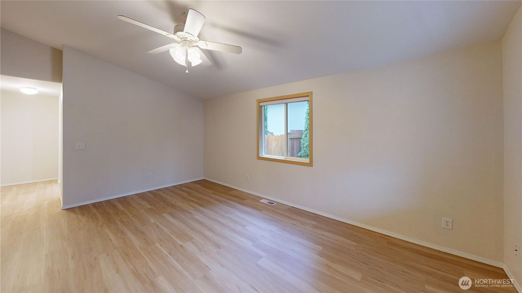 Photo of 1200 N 12th Place, Mount Vernon, WA 98273 (MLS # 2491445)