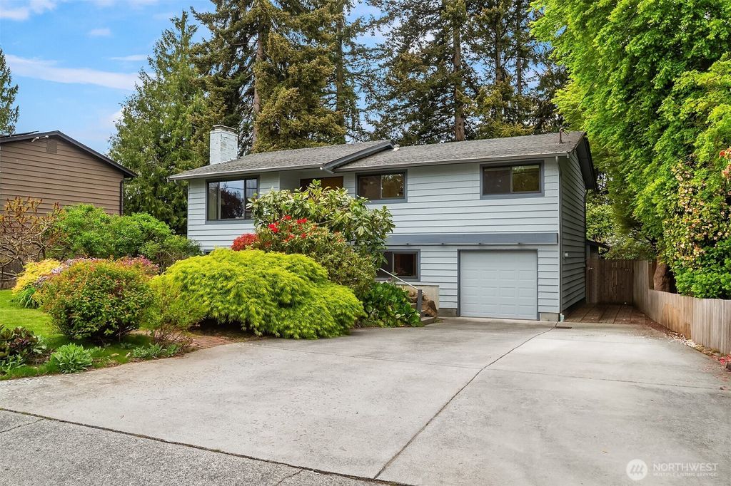 Photo of 4617 183rd Place SW, Lynnwood, WA 98037 (MLS # 2514392)