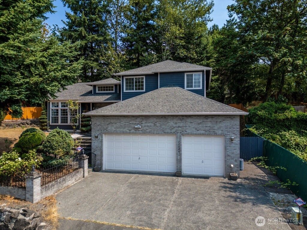 Photo of 22528 100th Avenue SE, Kent, WA 98031 (MLS # 2405557)