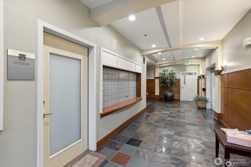 16275 NE 85th Street 414