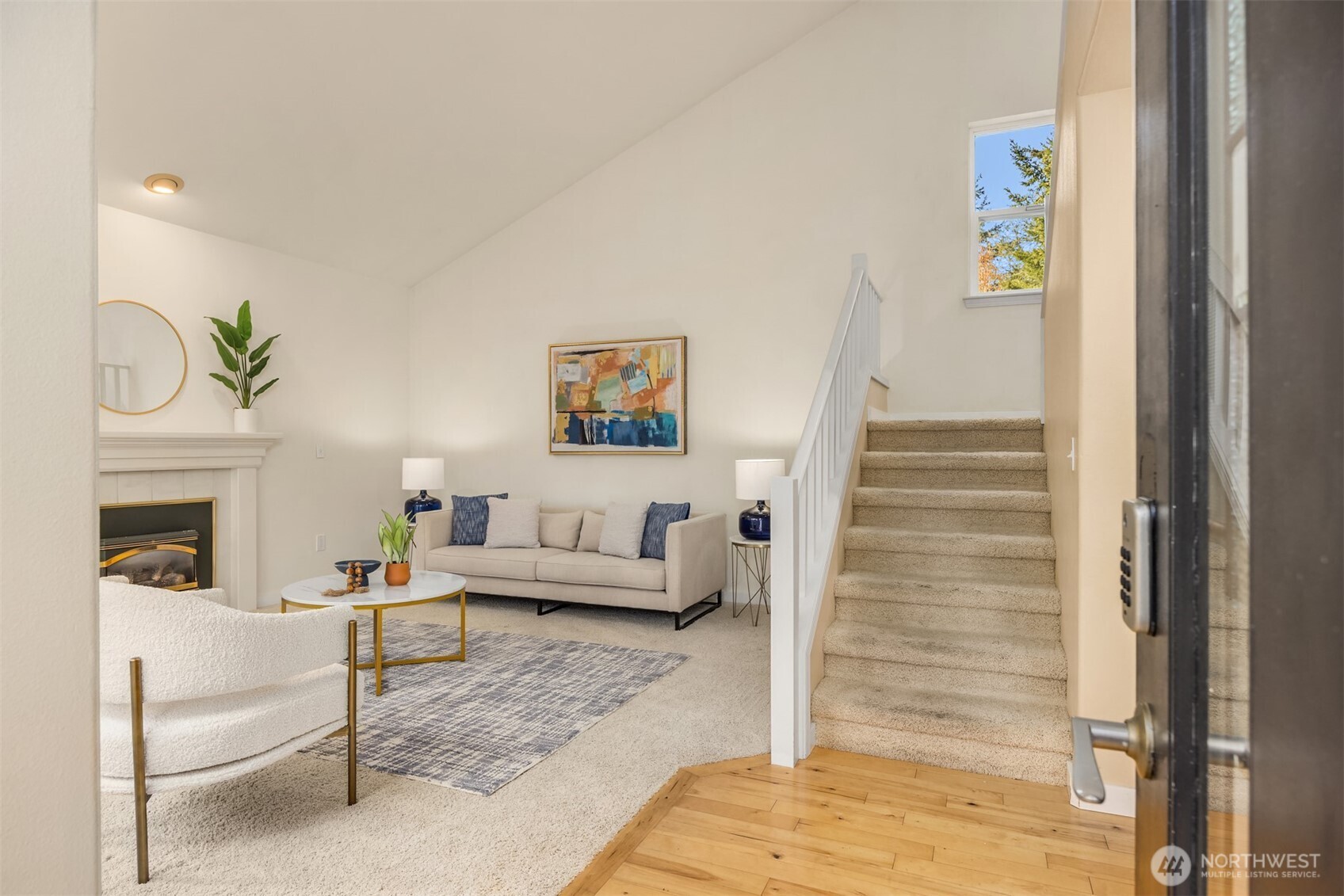26300 Montera Loop NE