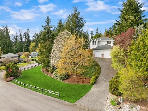 26300 Montera Loop NE Kingston WA 98346
