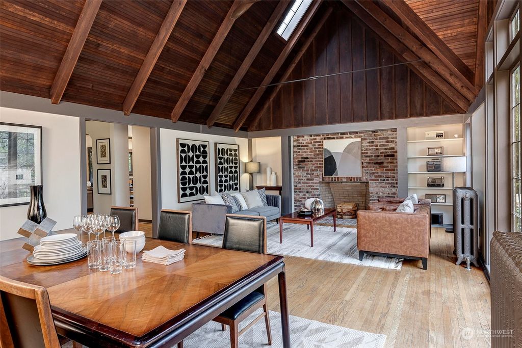 Photo of 548 Lake Washington Boulevard E, Seattle, WA 98112 (MLS # 2058816)