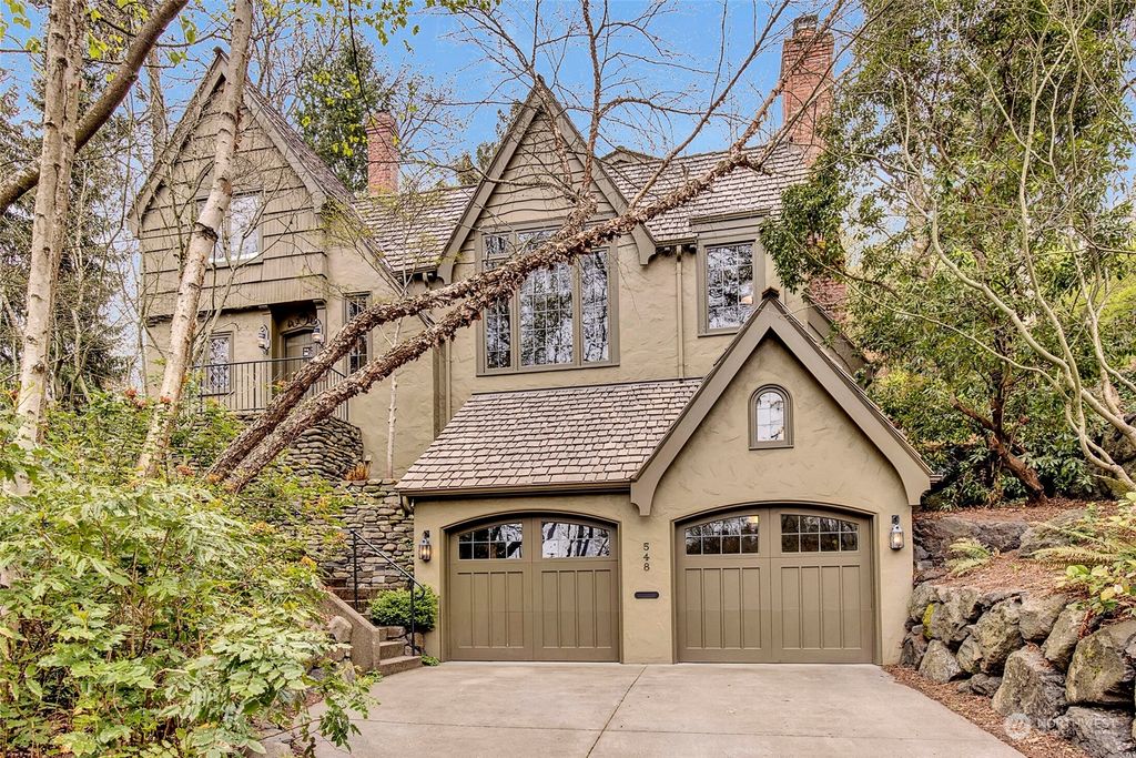 Photo of 548 Lake Washington Boulevard E, Seattle, WA 98112 (MLS # 2058816)