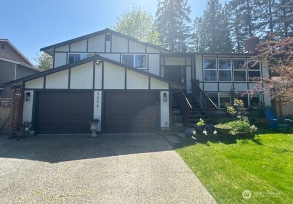 Photo of 2404 166th Place SE, Bothell, WA 98012 (MLS # 2381202)