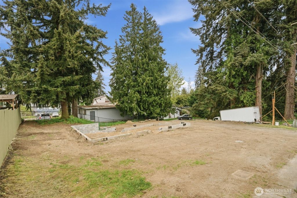 Photo of 1515 73rd Street SE, Everett, WA 98203 (MLS # 2514349)