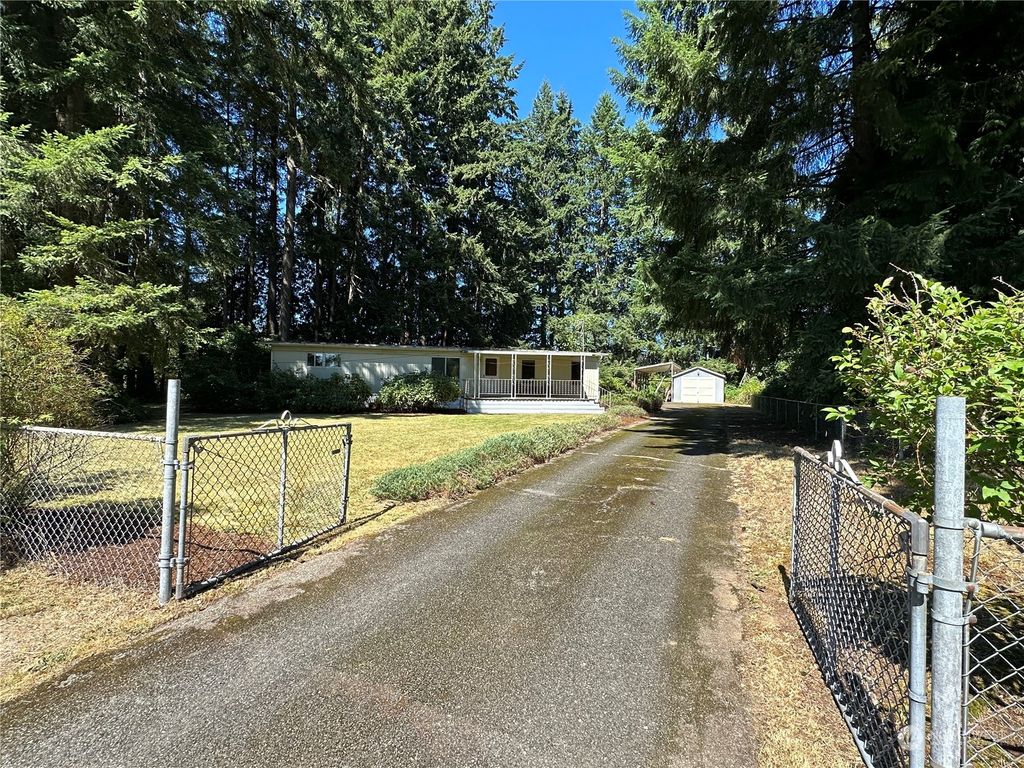 Photo of 9915 214th Place SE, Snohomish, WA 98296 (MLS # 2147298)