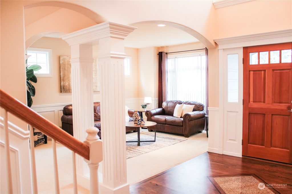 listing image 9363930144534035165