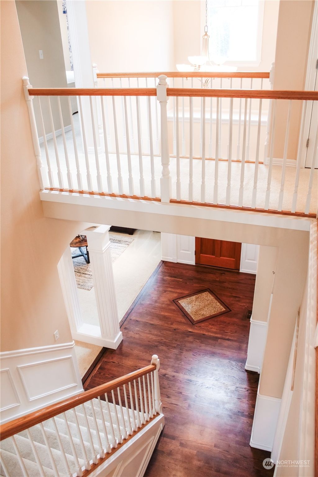 listing image 9364223662471430045