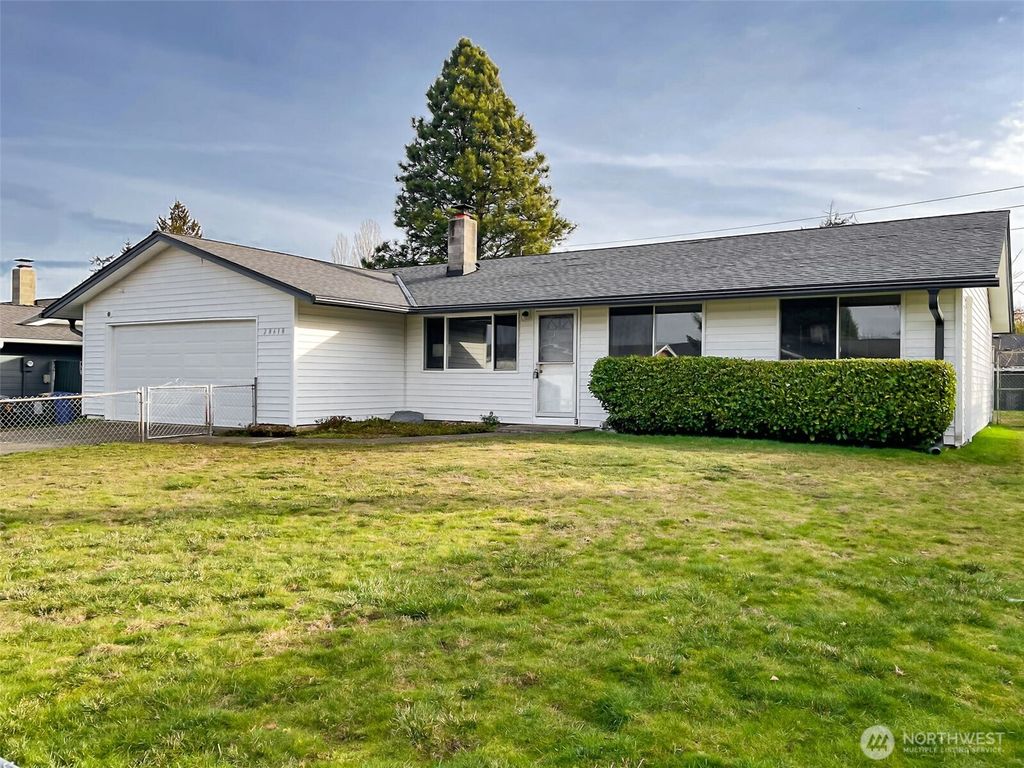 Photo of 28618 47th Place S, Auburn, WA 98001 (MLS # 2470468)