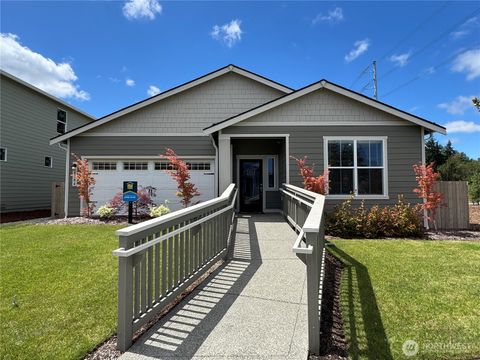 8504 13th Avenue E Tacoma WA 98445