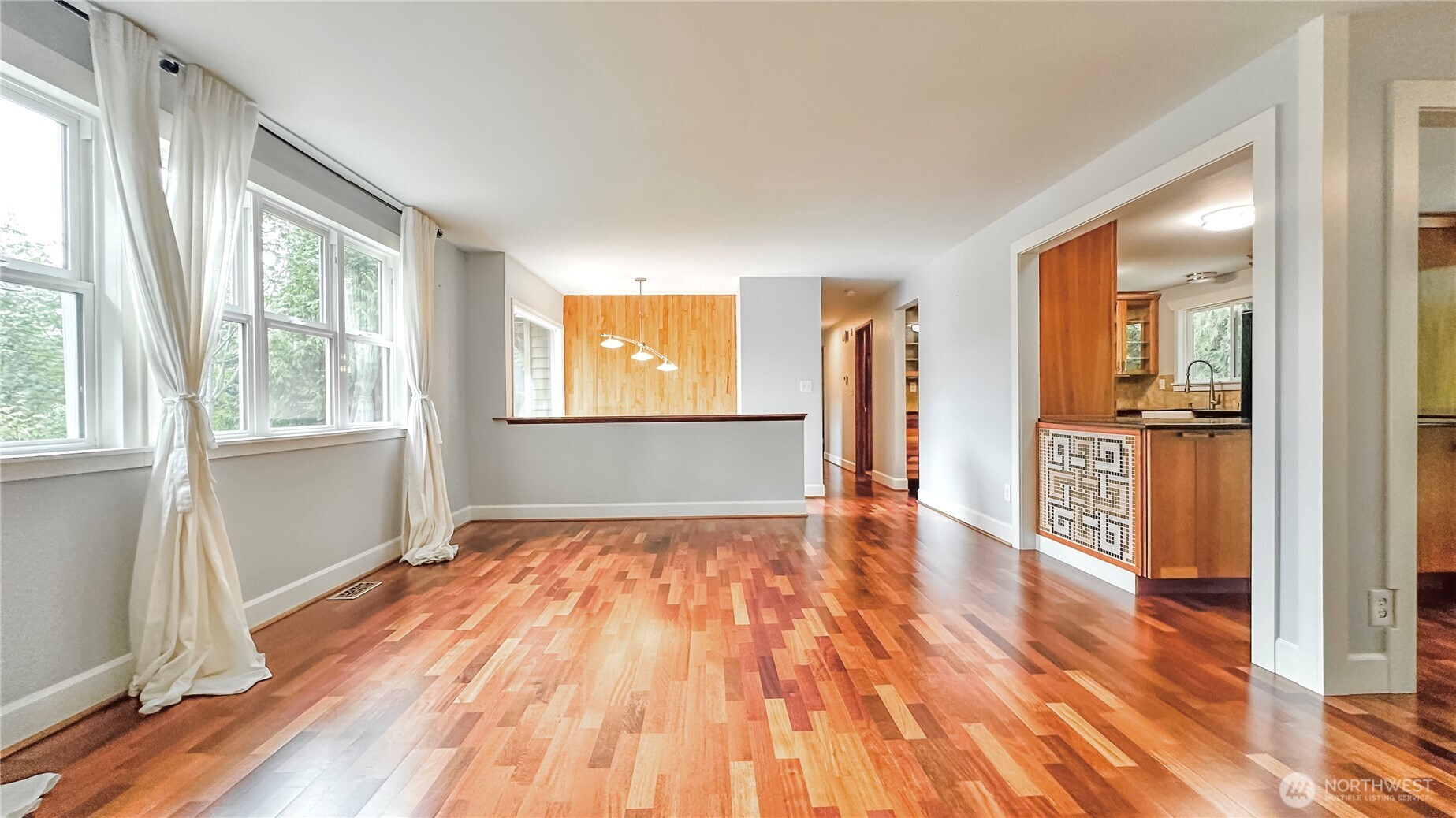 2830 216th Avenue SE