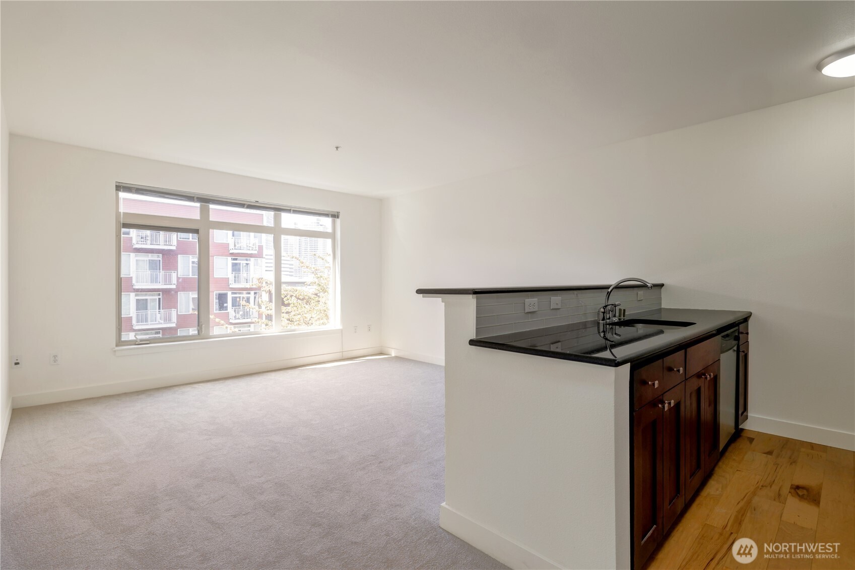 1610 Belmont Ave 407