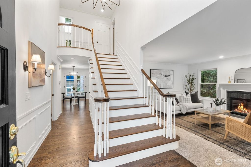 Photo of 2510 227th Place NE, Sammamish, WA 98074 (MLS # 2347697)