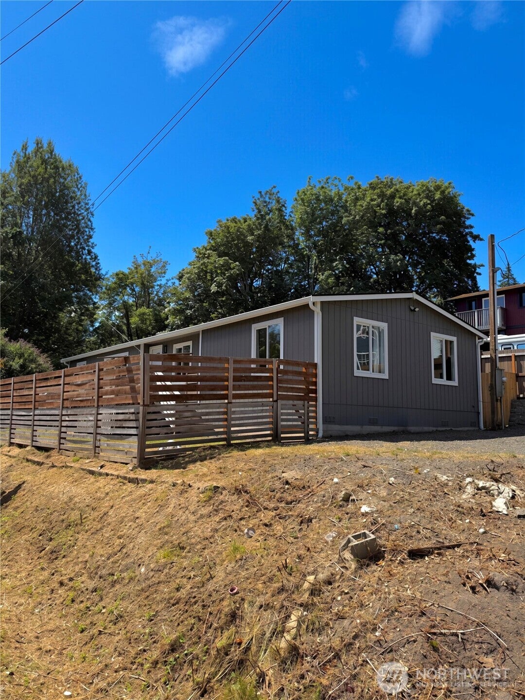6589 NE Center Street