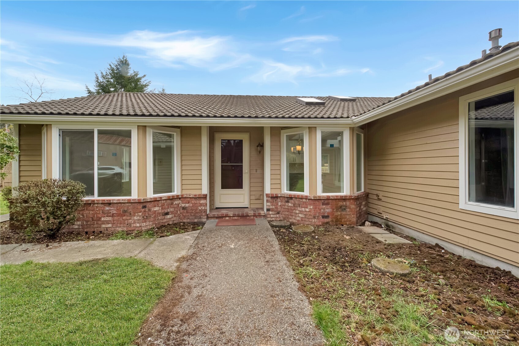 5012 Meridian Road SE