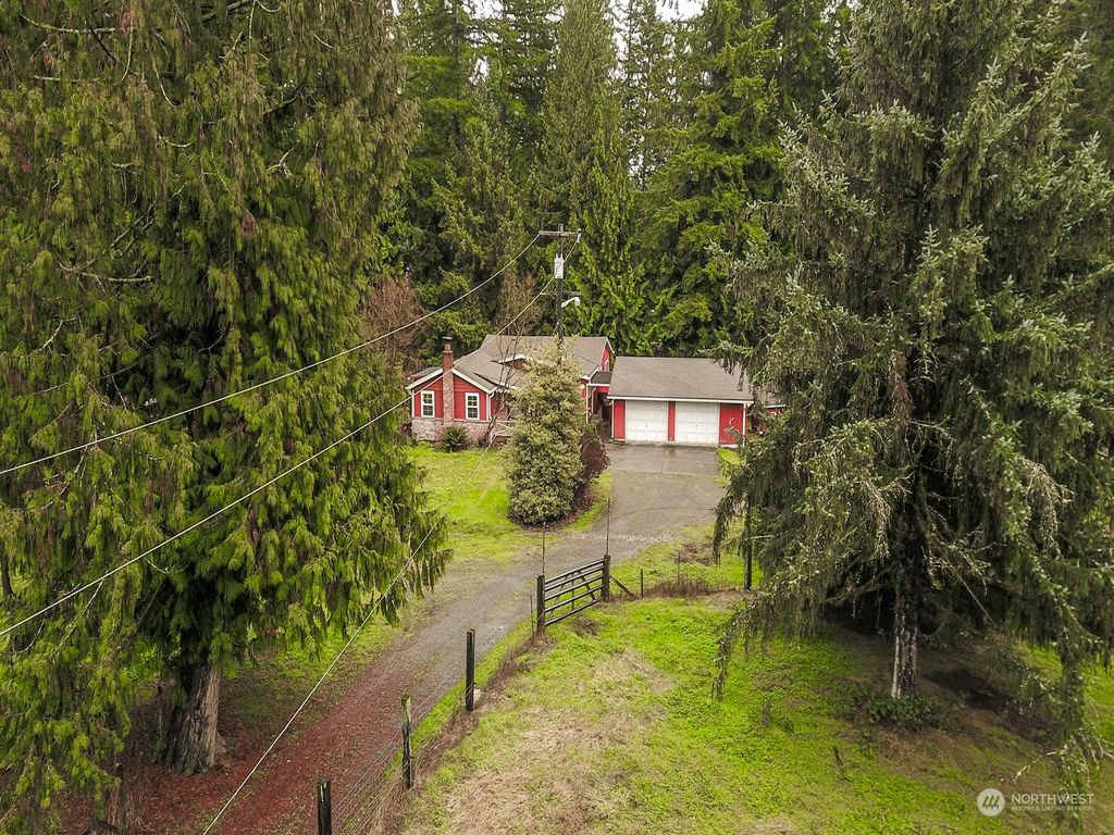 Photo of 14620 75th Street NE, Lake Stevens, WA 98258 (MLS # 2195828)