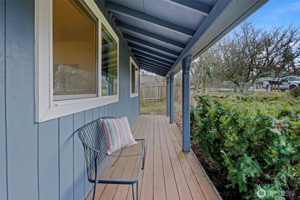 Photo of 2265 Lincoln Avenue SE, Port Orchard, WA 98366 (MLS # 2467198)