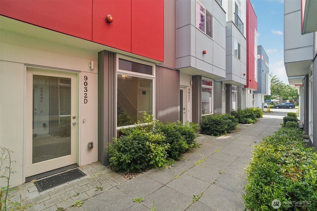 Photo of 9032 14th Avenue NW #D, Seattle, WA 98117 (MLS # 2516163)