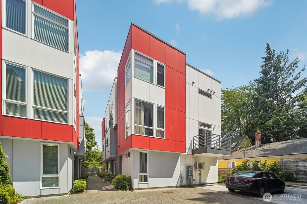 Photo of 9032 14th Avenue NW #D, Seattle, WA 98117 (MLS # 2516163)