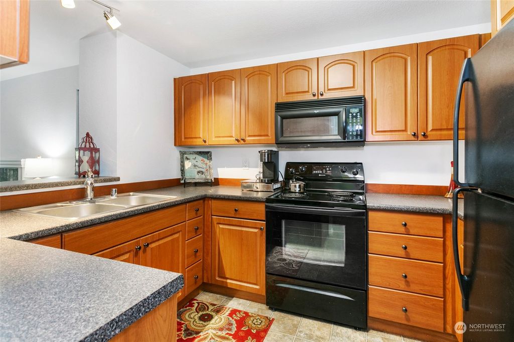 Photo of 15433 Country Club Drive #F301, Mill Creek, WA 98012 (MLS # 2059933)