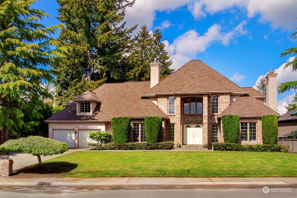 Photo of 17312 SE 47th Street, Bellevue, WA 98006 (MLS # 2212727)
