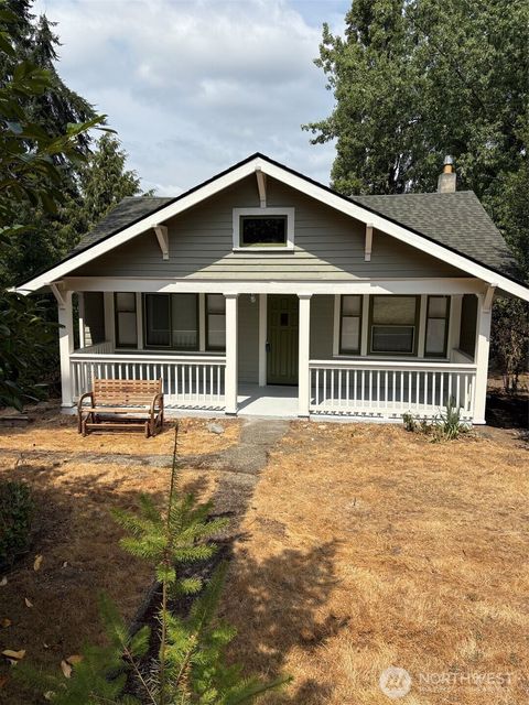 Photo of 210 Seattle Avenue, Shelton, WA 98584 (MLS # 2446632)