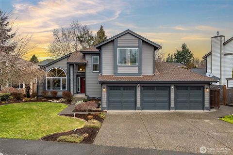 Photo of 21520 SE 280th Street, Maple Valley, WA 98038 (MLS # 2471187)