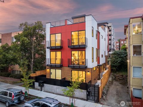 Photo of 318 F Bellevue Avenue E, Seattle, WA 98102 (MLS # 2447036)