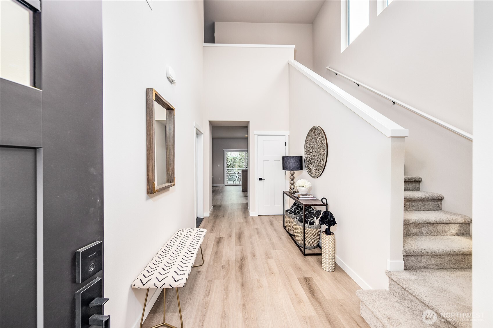 8702 Schoolway Place NW