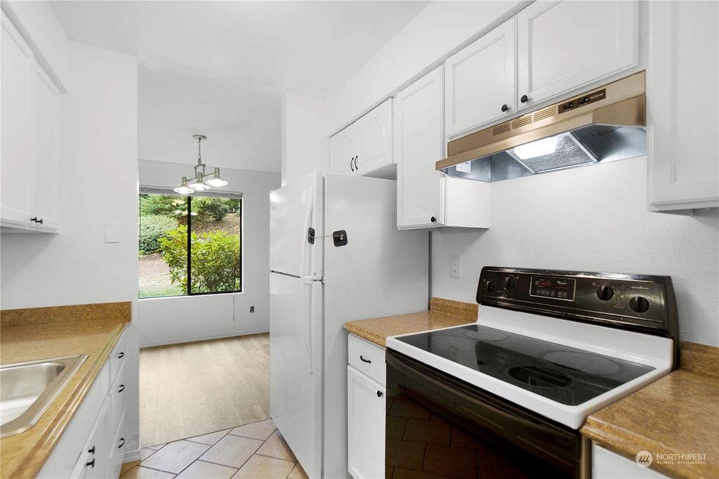 Photo of 12520 NE 145th Street #E34, Kirkland, WA 98034 (MLS # 2276520)