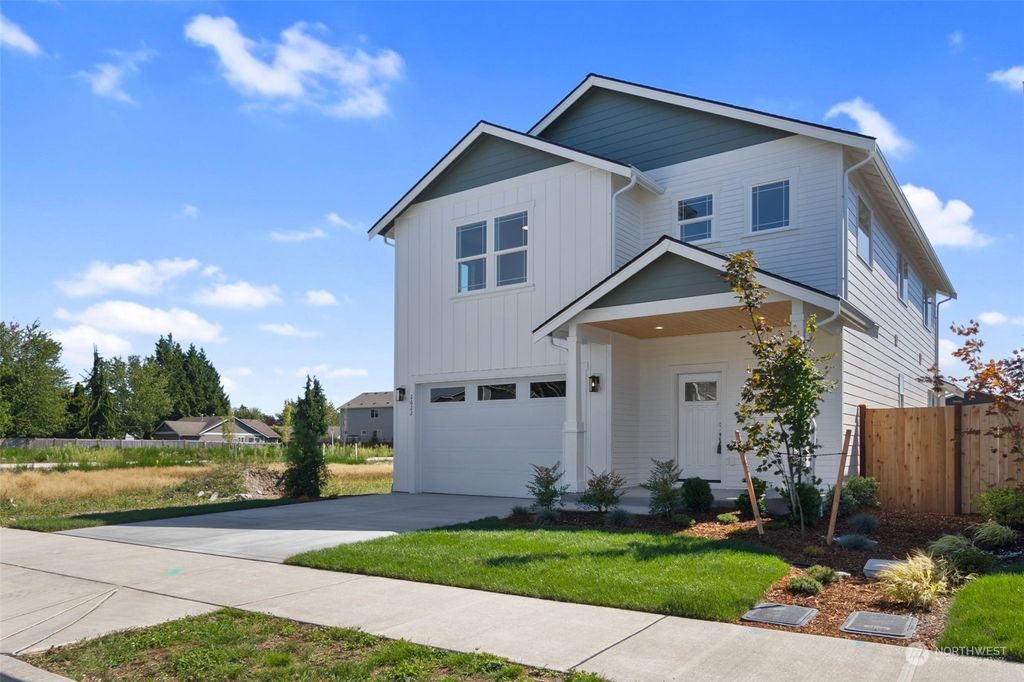 Photo of 2622 178th Place NE, Marysville, WA 98271 (MLS # 2281641)