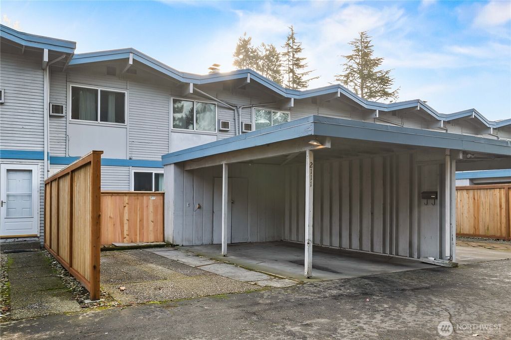 Photo of 2111 S Kent Des Moines Road #39, Des Moines, WA 98198 (MLS # 2471064)