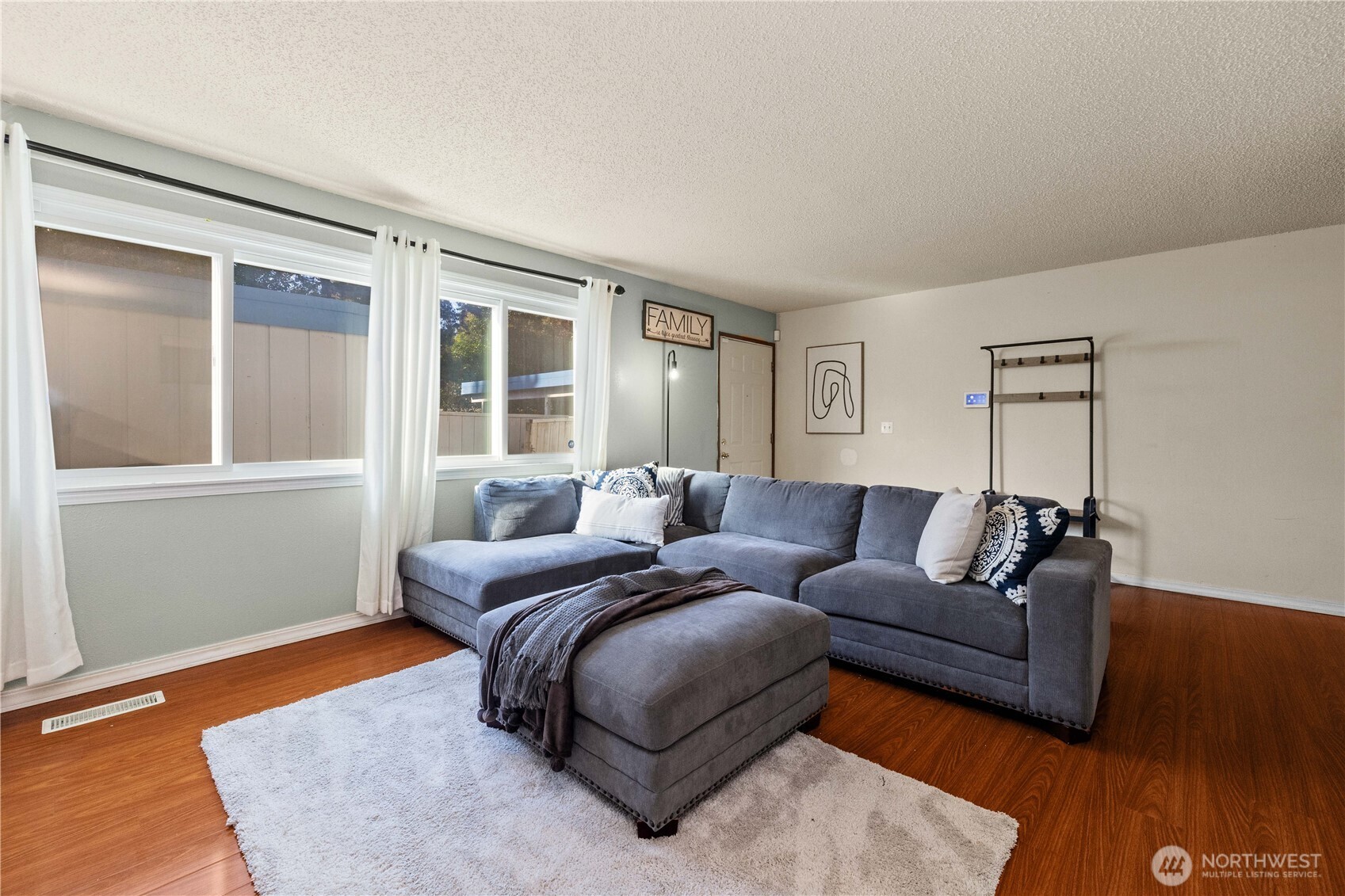 2111 S Kent Des Moines Road 39