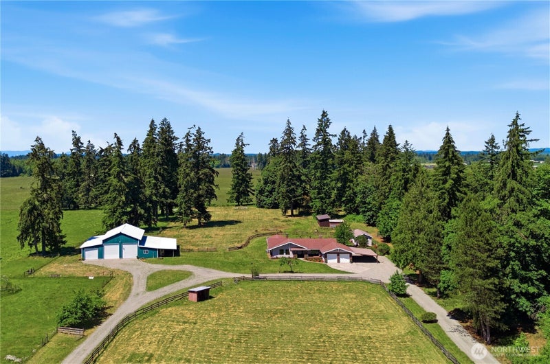 234 Avery Road W