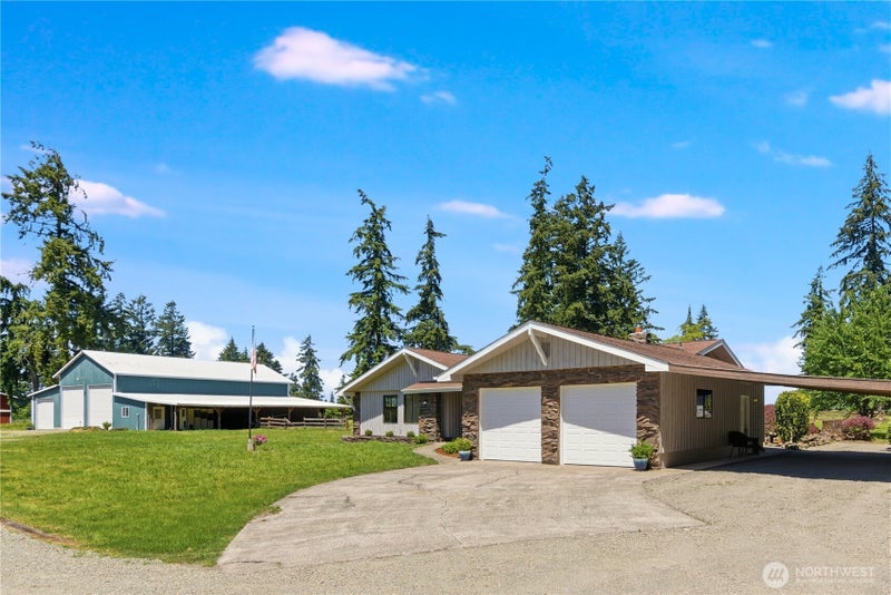 234 Avery Road W