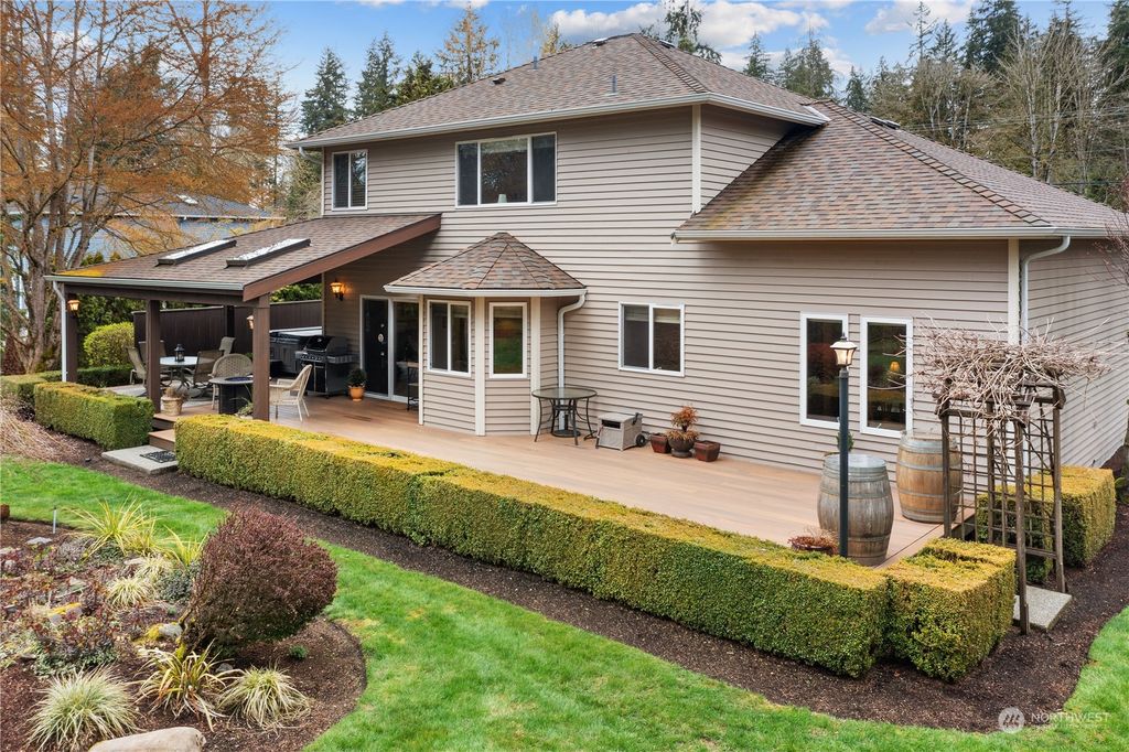 Photo of 16219 216th Avenue NE, Woodinville, WA 98077 (MLS # 2056721)