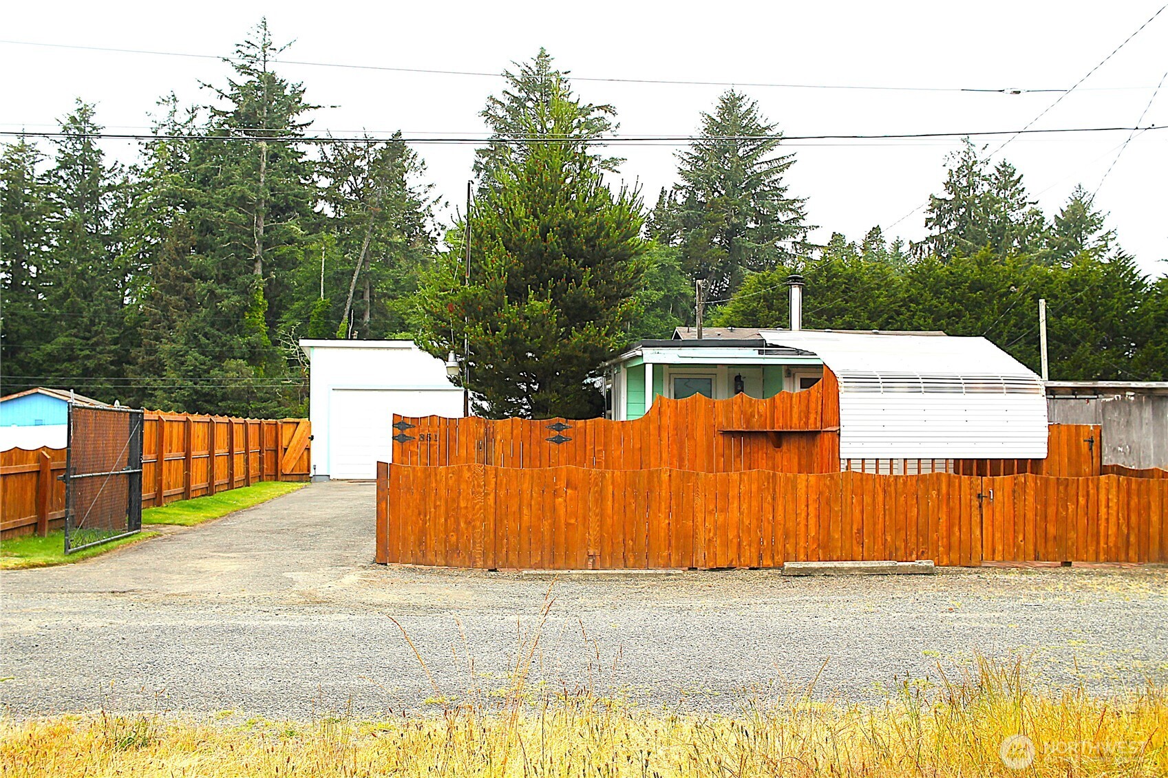 851 ST Helens