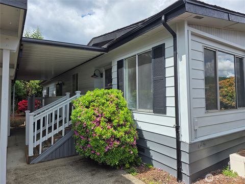 Photo of 2916 35th Avenue Ct E #31, Tacoma, WA 98443 (MLS # 2525369)