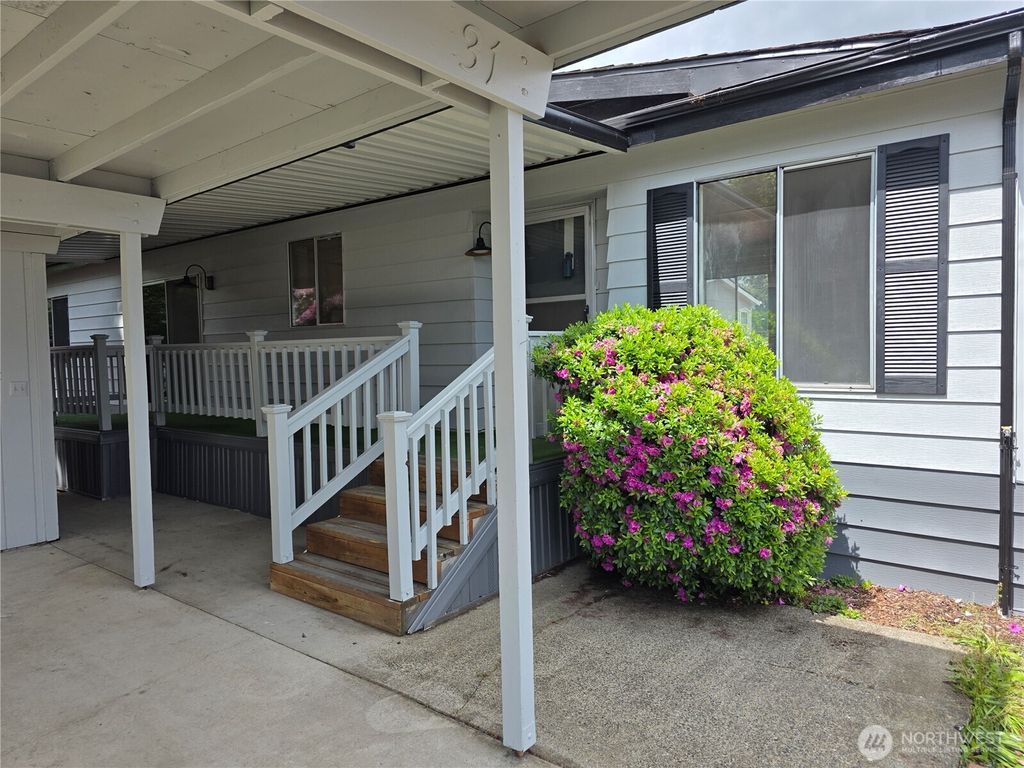 Photo of 2916 35th Avenue Ct E #31, Tacoma, WA 98443 (MLS # 2525369)