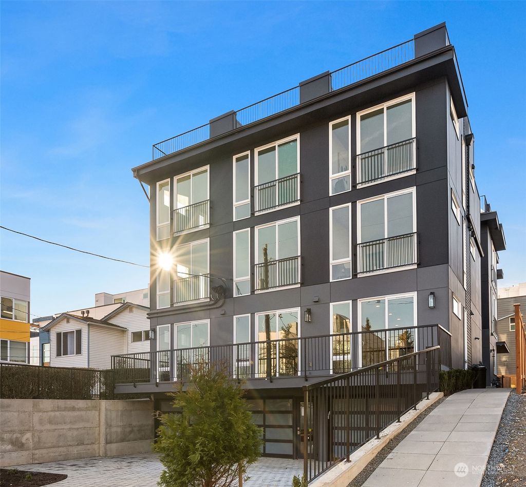 Photo of 909 28th Avenue S #A, Seattle, WA 98144 (MLS # 2037133)