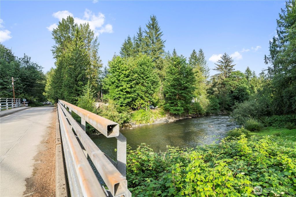Photo of 226 XXX N River Drive, Granite Falls, WA 98252 (MLS # 2422418)
