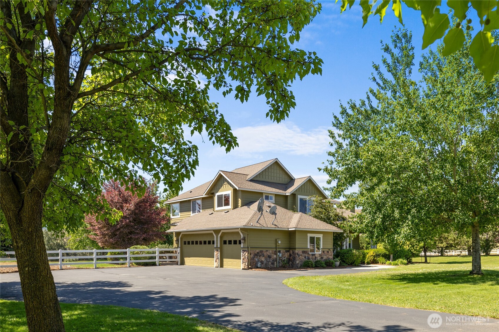 70 Majestic Heights Drive