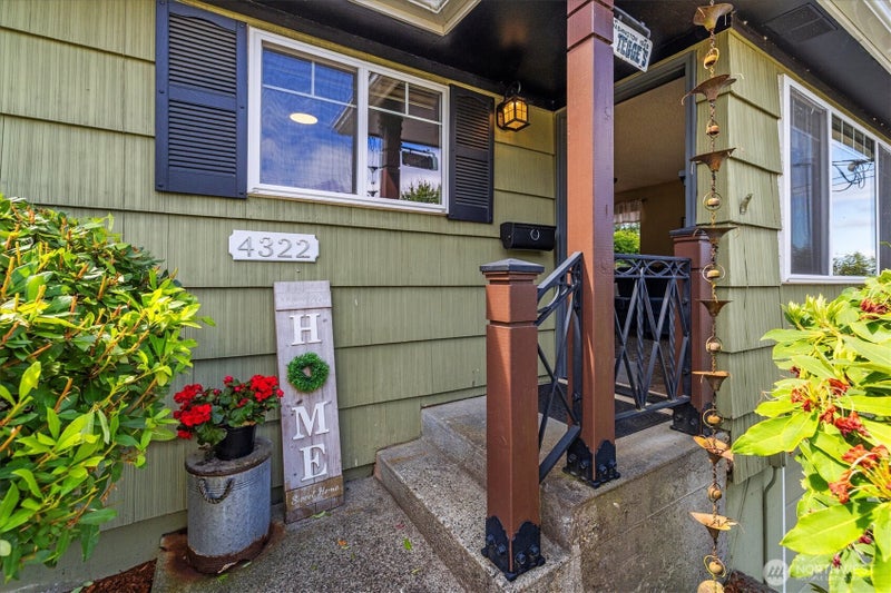 4322 S 10th Street