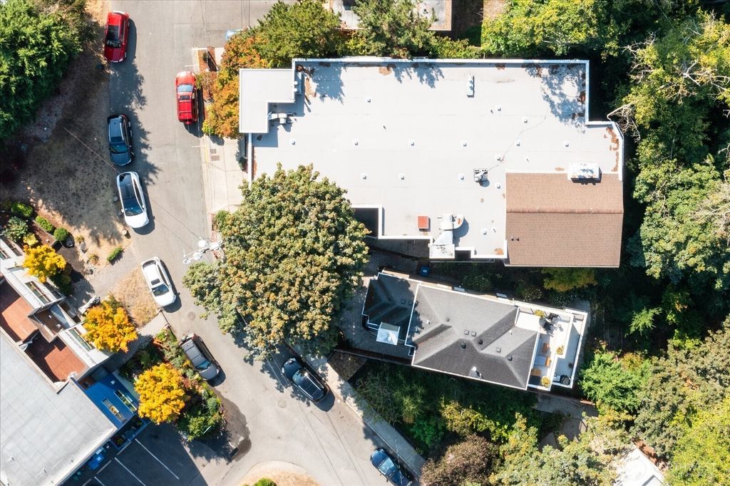 Photo of 4309 34th Avenue W #102, Seattle, WA 98199 (MLS # 2431708)