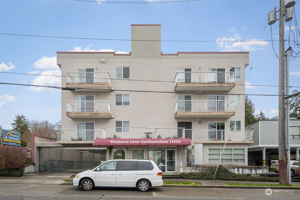 Photo of 11532 15th Avenue NE #401, Seattle, WA 98125 (MLS # 2050878)