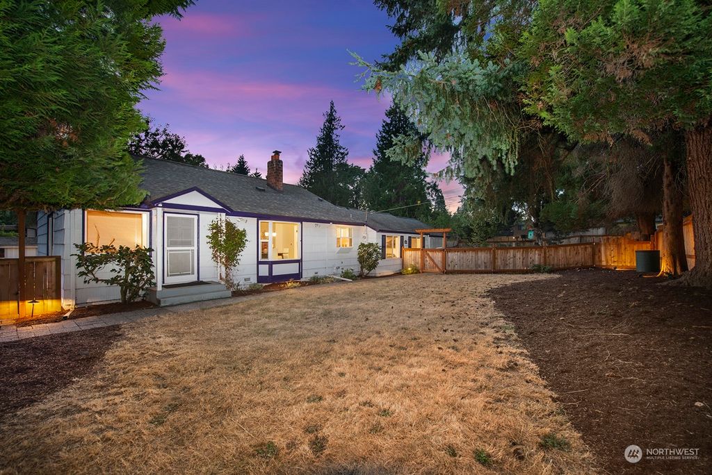 Photo of 13555 Roosevelt Way N, Seattle, WA 98133 (MLS # 2155070)